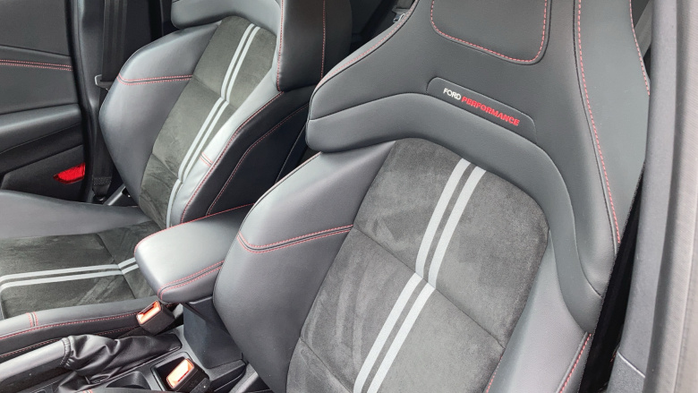 Ford Puma ST 1.0 EcoBoost Hybrid mHEV ST 5dr DCT Petrol Hatchback